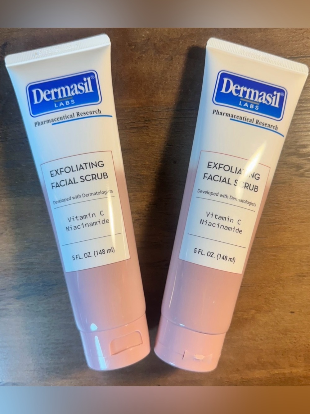 Dermasil Exfoliating Facial Scrub W/Vitamin C and Niacinamide, 5 oz Each 2 PK